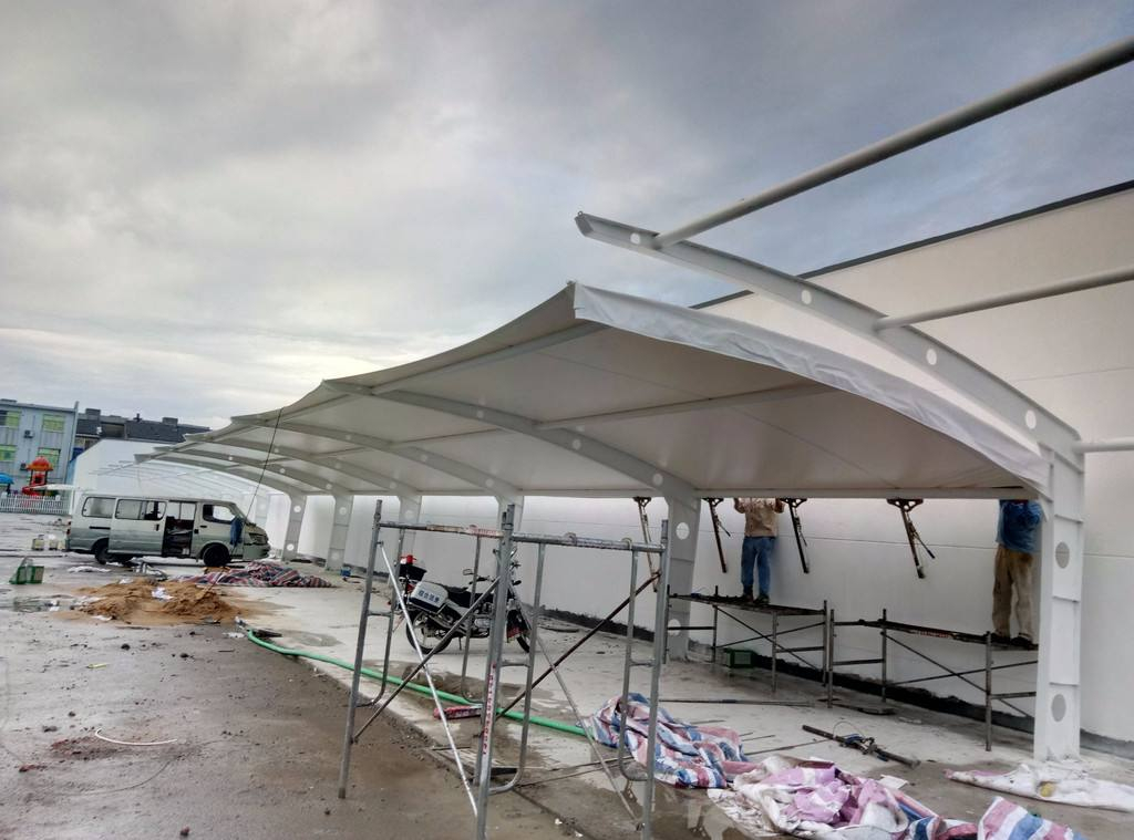 戶外膜結構停車棚安裝